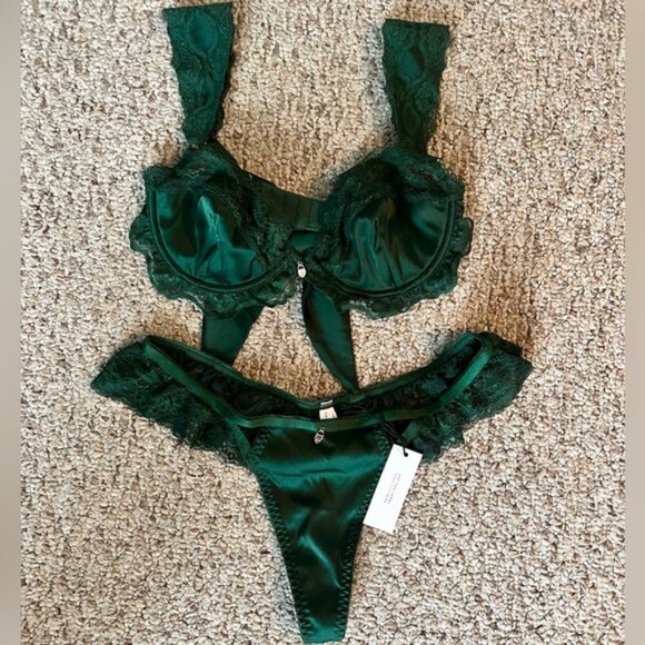 Kat the Label Lingerie Set - Picture 1 of 4